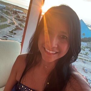 Meet your Posher, Marissa